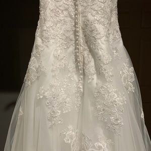 Bridal/Pageant Gown! Gorgeous w/ impeccable detail